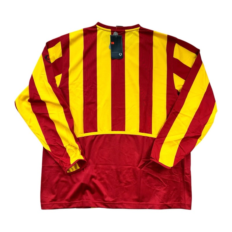 Nike Jersey Size XXL Soccer Shirt Template 00s Red Yellow Blank Soccer New gallery