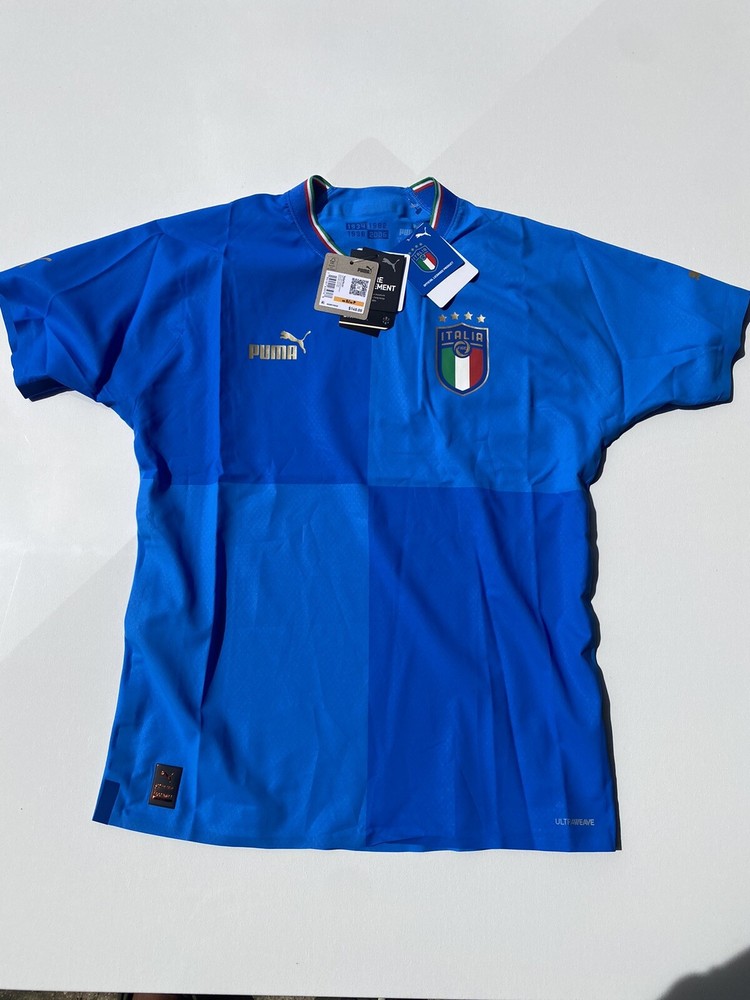 Puma Italia Home Jersey Authentic Soccer Jersey Sz. Small-Slim Fit Pro 765670-01
