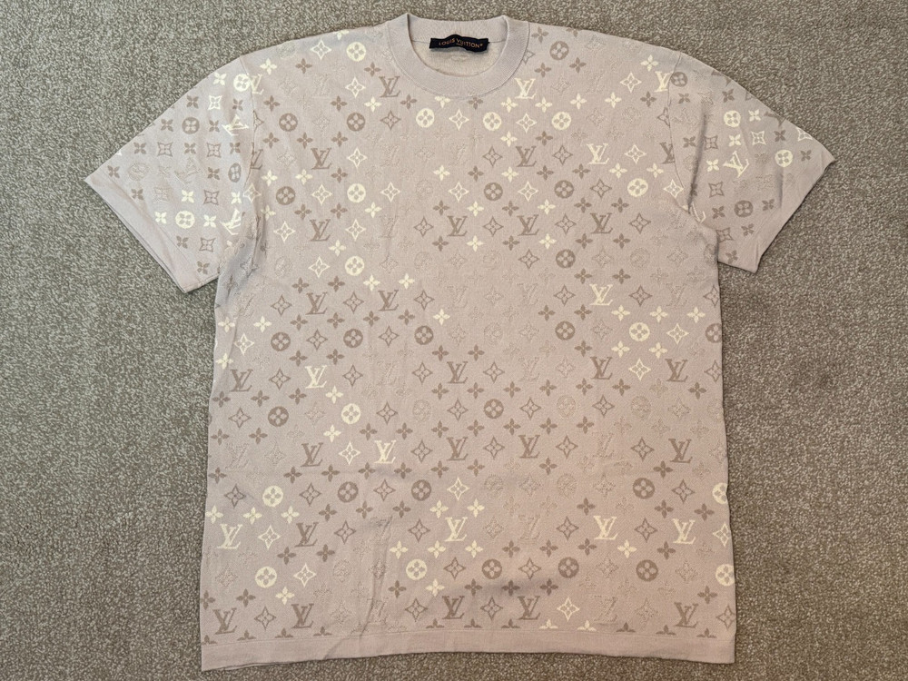 Louis Vuitton Monogram Short Sleeved Crewneck tee shirt light beige sz XL