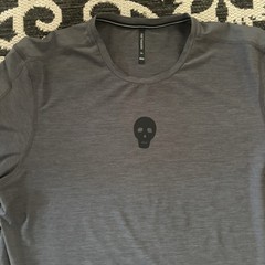 Ten Thousand Interval Versatile Shirt Mens XL Long Sleeve Gray Skull Gym