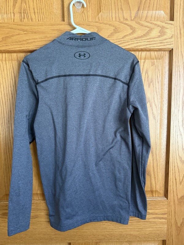 Under Armour Cold Gear Long-Sleeve Compression Long Sleeve Shirt Gray Black gallery