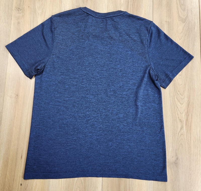 Bol Activewear Shirt Mens Sz Large, Lightweight, Quick Dry, Seamless, Stretch gallery