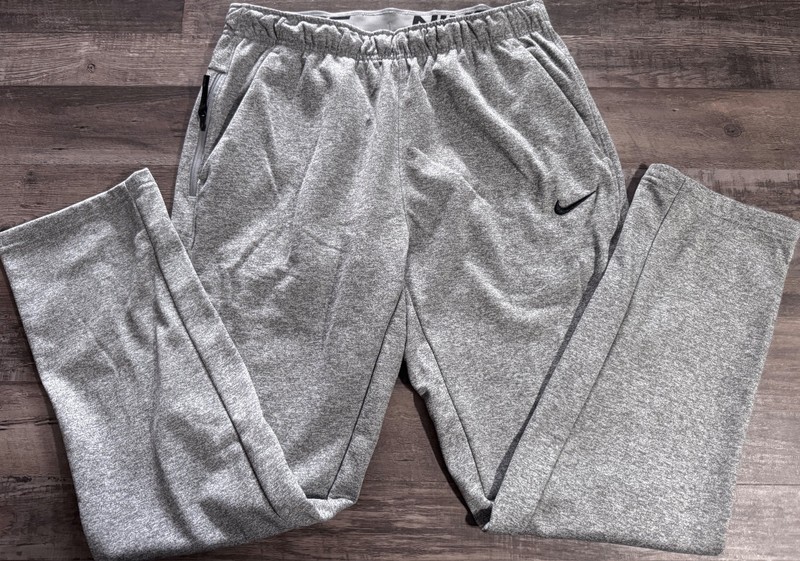 NWT Mens Nike L Heather Gray/Black Therma-Fit Comfort Waist Sweatpants Large gallery