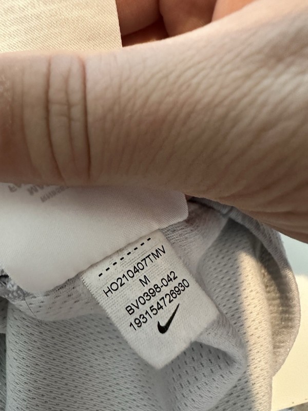 Nike Medium Men Victory 1/4 Zip Performance Pullover Gray DJ5474-025 Long Sl VK1 gallery
