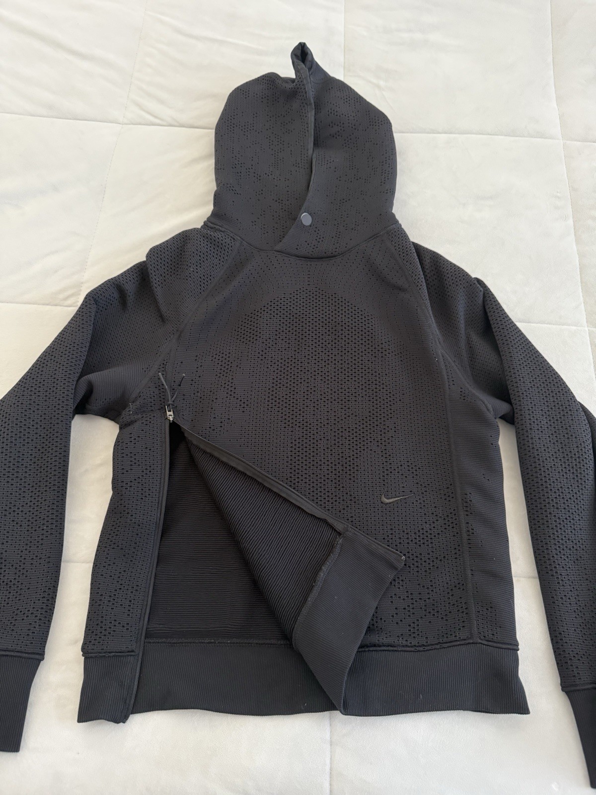 Nike Therma-FIT ADV APS Hooded Versatile Top Black (FB6847-010) Men's Sz S gallery