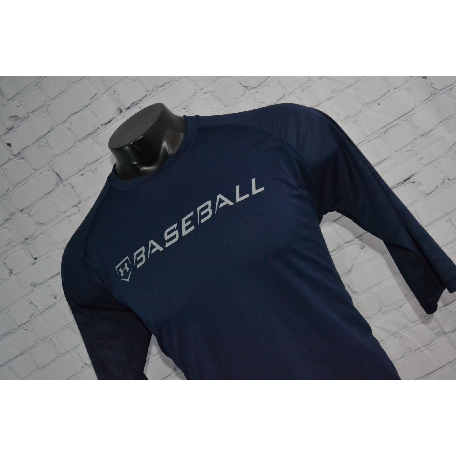 Under Armour Gym Shirt Baseball 9 Strong Mens Size Medium Loose HeatGear gallery