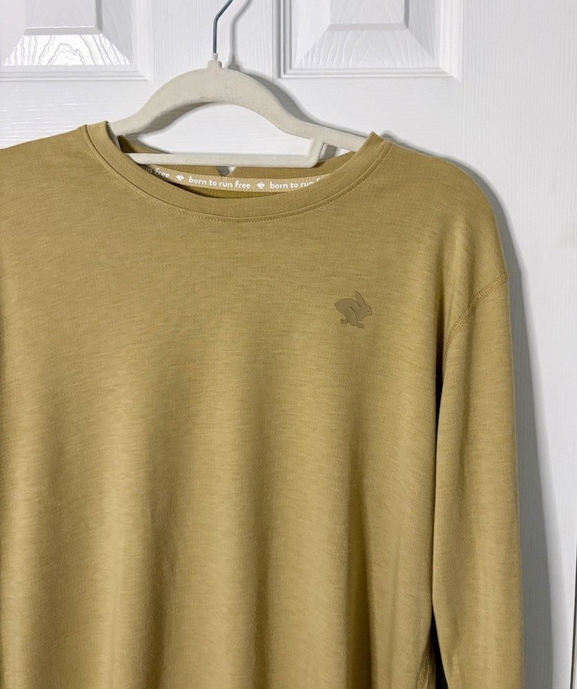 Mens Rabbit Running Layer One Long Sleeve Performance Solid Shirt - Yellow, M
