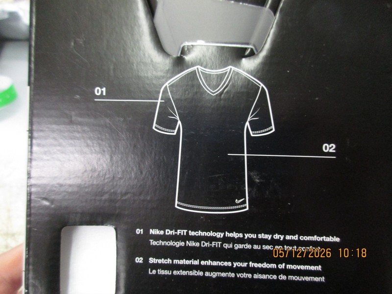 2 New NIKE Men's Slim Fit Dri-FIT Essential Cotton Stretch V-Neck Undershirt SM gallery