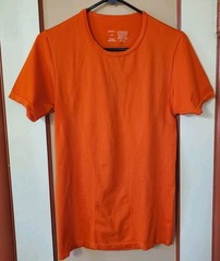 Merona Short Sleeve Compression Activewear Shirt – Ribbed Sides -Size M (38-40)
