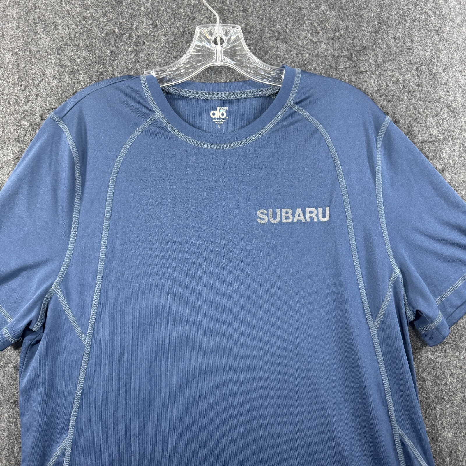 Alo Subaru T-Shirt Men's Large Navy Blue CoolFit Athletic Stretch Short Sleeve gallery