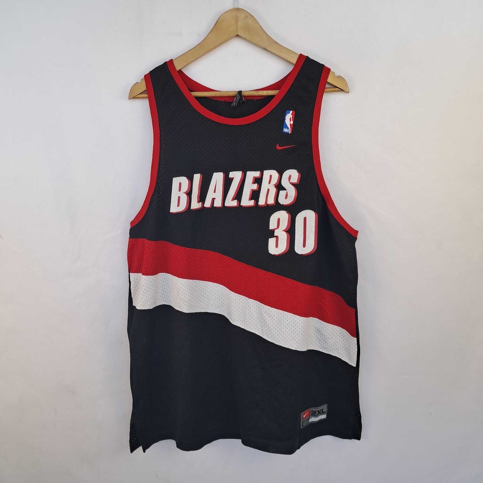 Mens NBA Basketball Tank Top Size 30 Black Size 2XL gallery