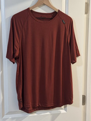 KETL Mountain Apparel Men’s Crew Neck Short Sleeve Departed Featherweight Red L