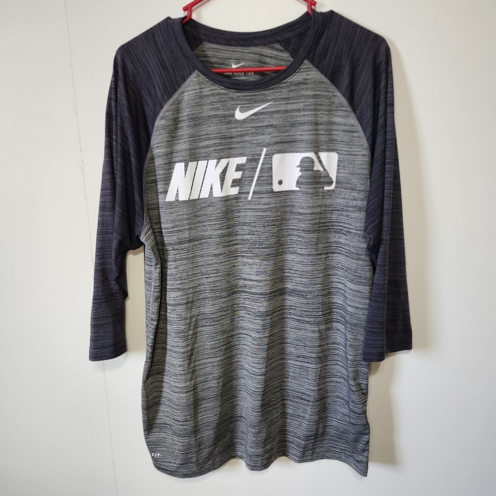 Nike Baseball Shirt Mens Medium Gray Camo Dri-Fit Raglan MLB Spellout Logo gallery