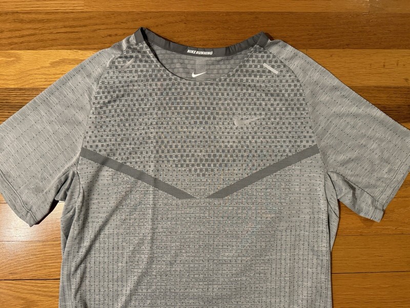 New M Nike Dri-FIT ADV Run Division Tech Knit Running Shirt Grey DM4753-084 Men gallery