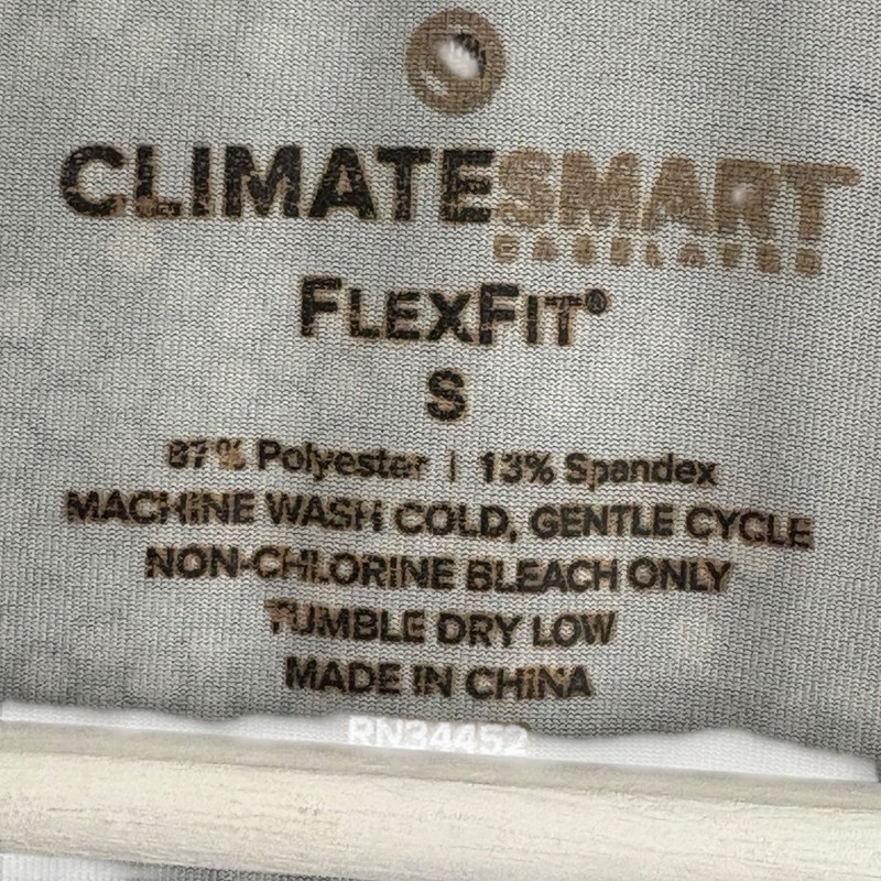ClimateSmart FlexFit Size Small Mens Camo Shirt gallery