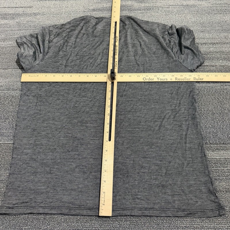Bombas Shirt Mens Medium Gray Merino Wool Blend Baselayer Gorpcore Short Sleeve gallery