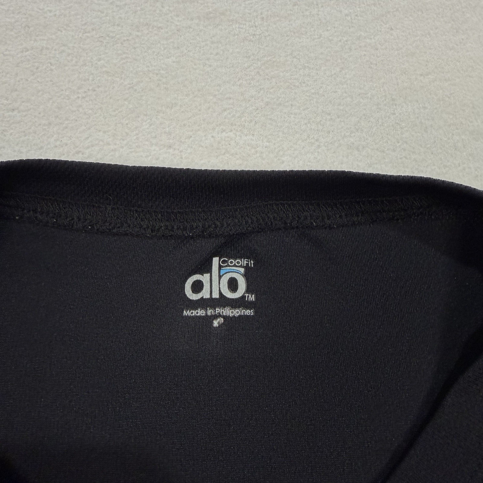 Alo Men’s Long Sleeve Shirt Lightweight Yoga XL Coolfit Black Gray gallery