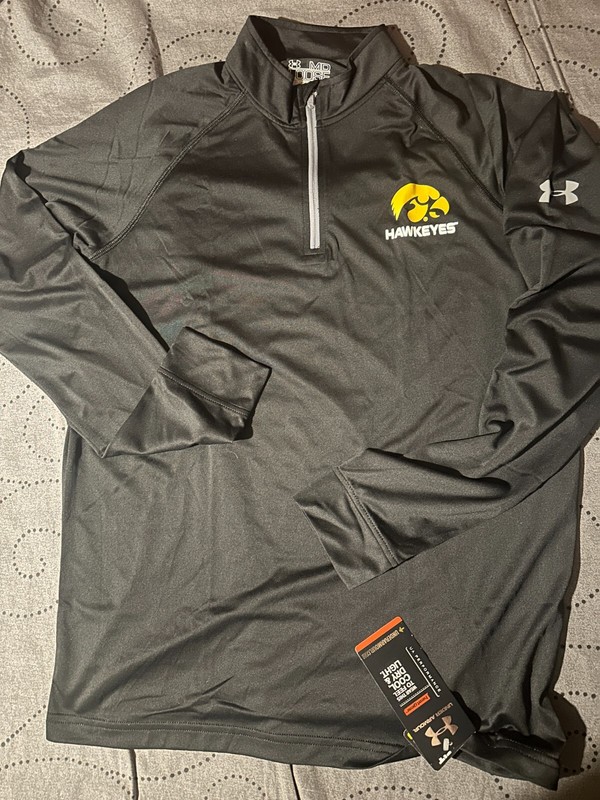 UNDER ARMOUR IOWA HAWKEYES ELEMENT STYLE 1/4 ZIP. SHIRT SIZE L M MEN NWT $54.99 gallery