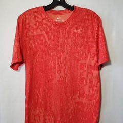 Nike Shirt Men’s Medium Tee Short Sleeve Red Nike Logo Allover Print