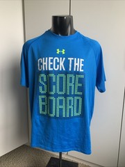 Men’s size Large Under Armour Heatgear loose fit blue Check the Scoreboard Tee