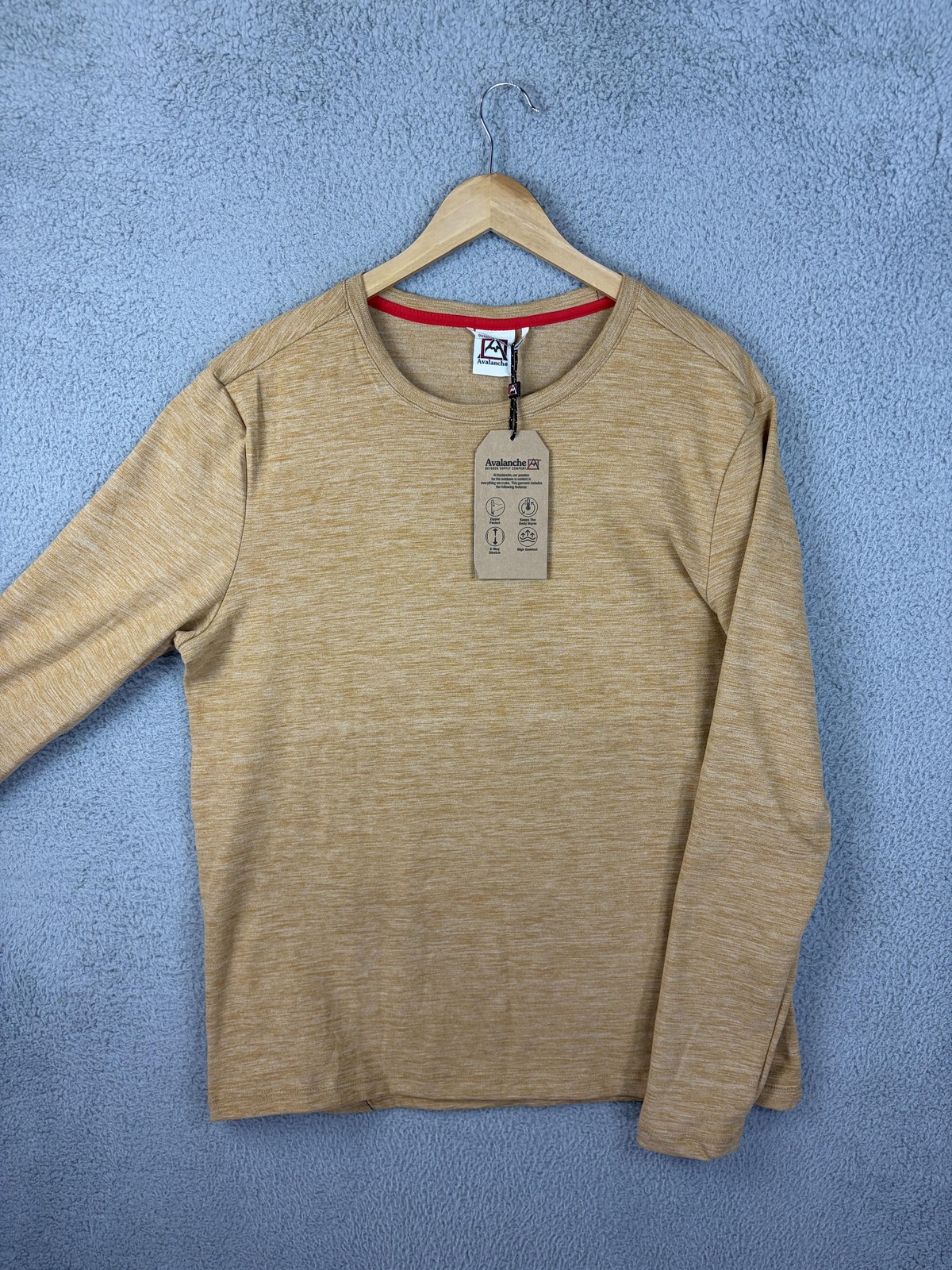 Avalanche Shirt Mens Large Beige Long Sleeve Performance Hiking Zip Pocket New gallery