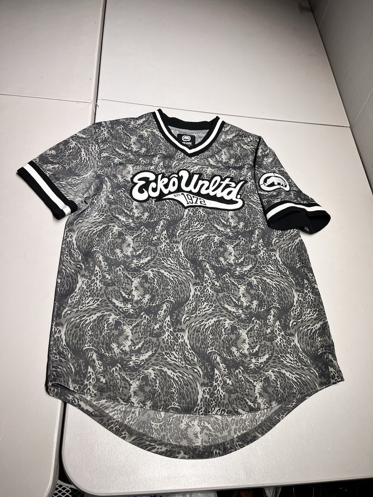 Ecko UNLTD Jersey Men's Large Embroidered Rhino Camo Baseball Shirt Spellout gallery