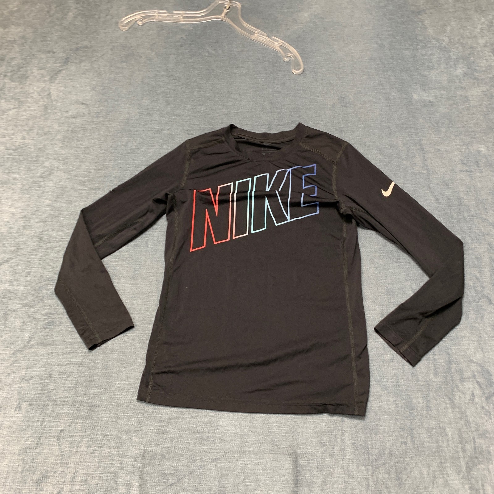 Nike Dri FIT Long Sleeve Fitted Shirt Mens Medium Black Performance Athletic gallery