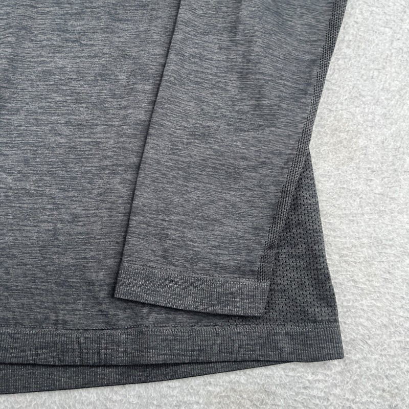 Uniqlo Long Sleeve Active Gym Shirt Dark Gray heather Training Stretch Mens M gallery
