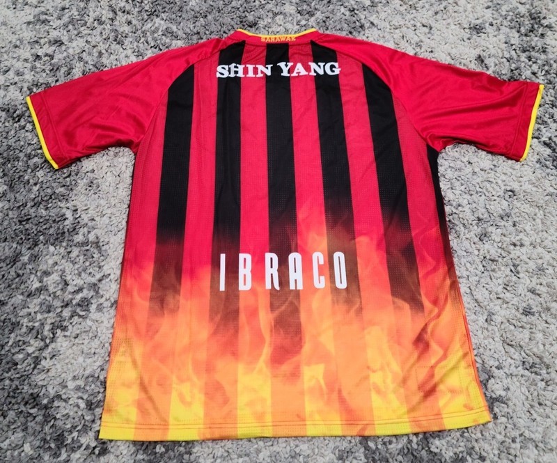 Starsport Biofit Sarawak FA 2014 2015 Futbol Soccer Jersey Men Size 2XL Striped gallery