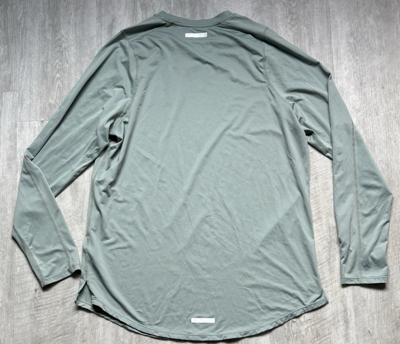 House iD Athletic Longsleeve Shirt Size Medium Sea Green Color gallery