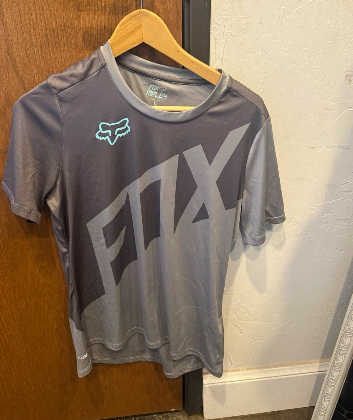 Fox Ripley Men's Gray Graphic Logo Crew Neck Short Sleeve T-Shirt L gallery