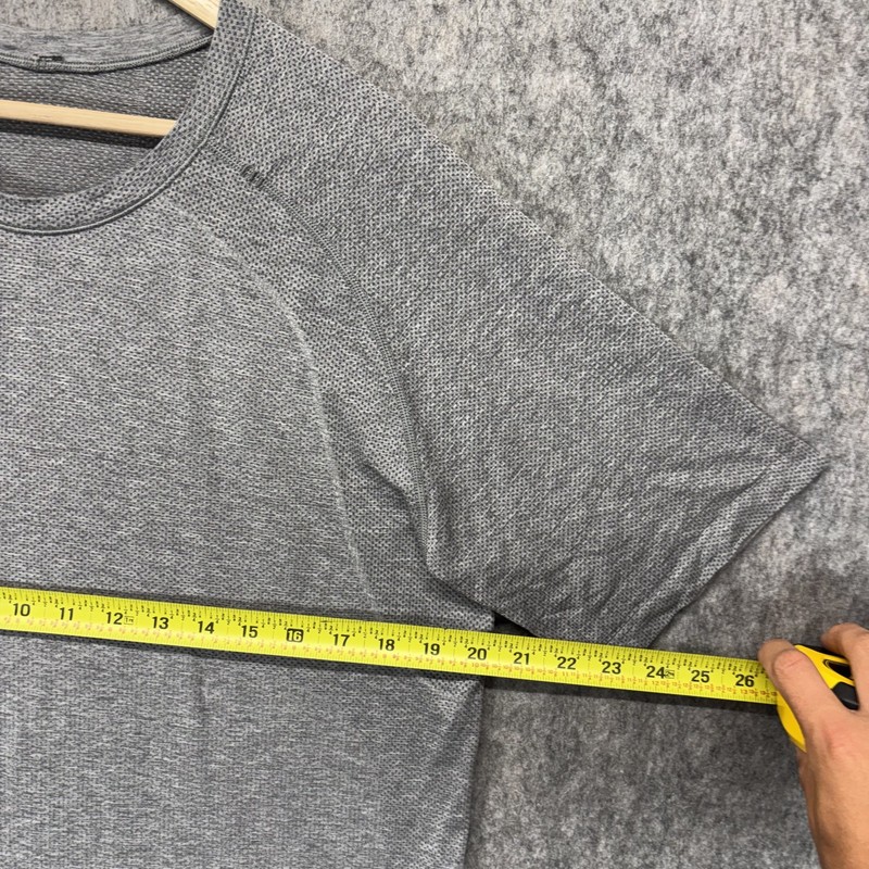 Lululemon Metal Vent Tech Shirt Men's Large Short Sleeve Gray Gym Stretch Run gallery