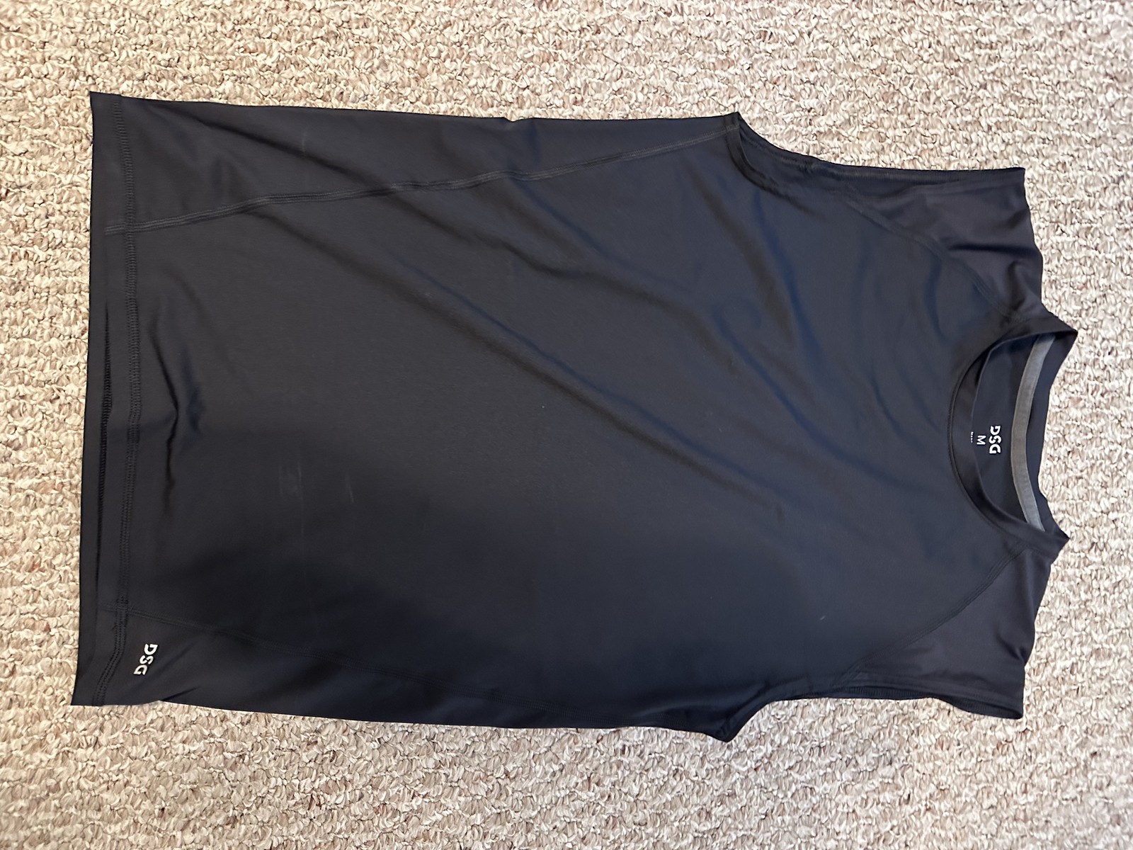 Dick's Sporting Goods (DSG) Men's Lightweight Running Tank Top, Size M gallery
