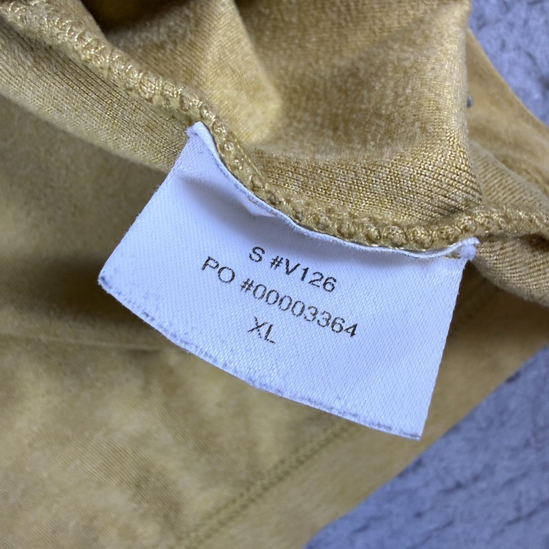 Vuori Strato Tech Tee Men's Size XL Mustard Yellow Performance Stretch Gym V126 gallery
