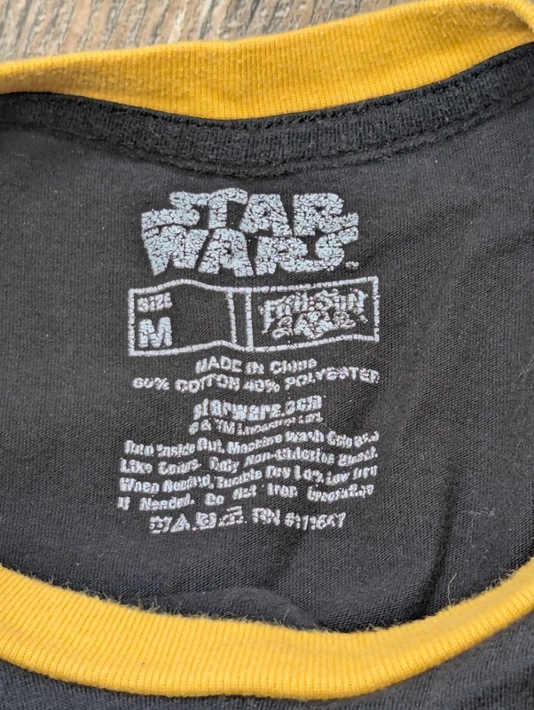 Star Wars Shirt Medium Logo Long Sleeve Pullover Rare Uncommon Shirt Medium gallery