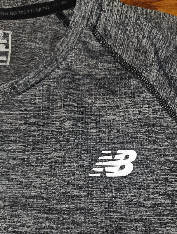 New Balance NEVER WORN Medium Men's Gray Running Shirt Reflective gallery