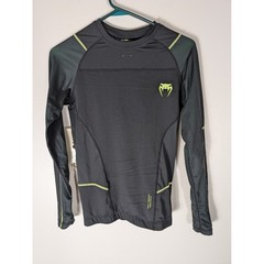 Venum Mens Medium MMA BJJ Rash Guard Compression Shirt Black Green Long Sleeve