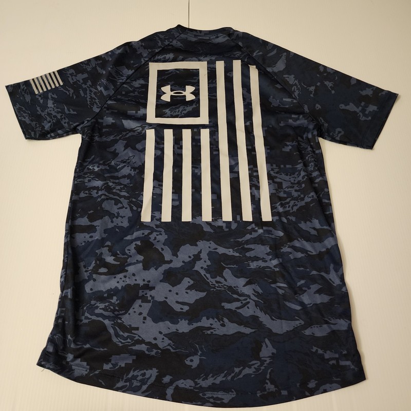 Under Armour Mens Freedom Camo T-Shirt Small Loose Fit USA Flag Tee Blue gallery