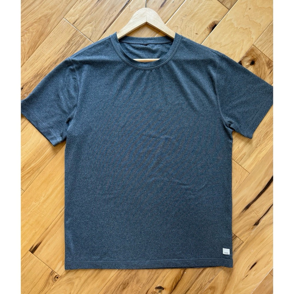 Vuori Strato Tech T Shirt Gray Short Sleeve Performance Athletic Gym Size Large