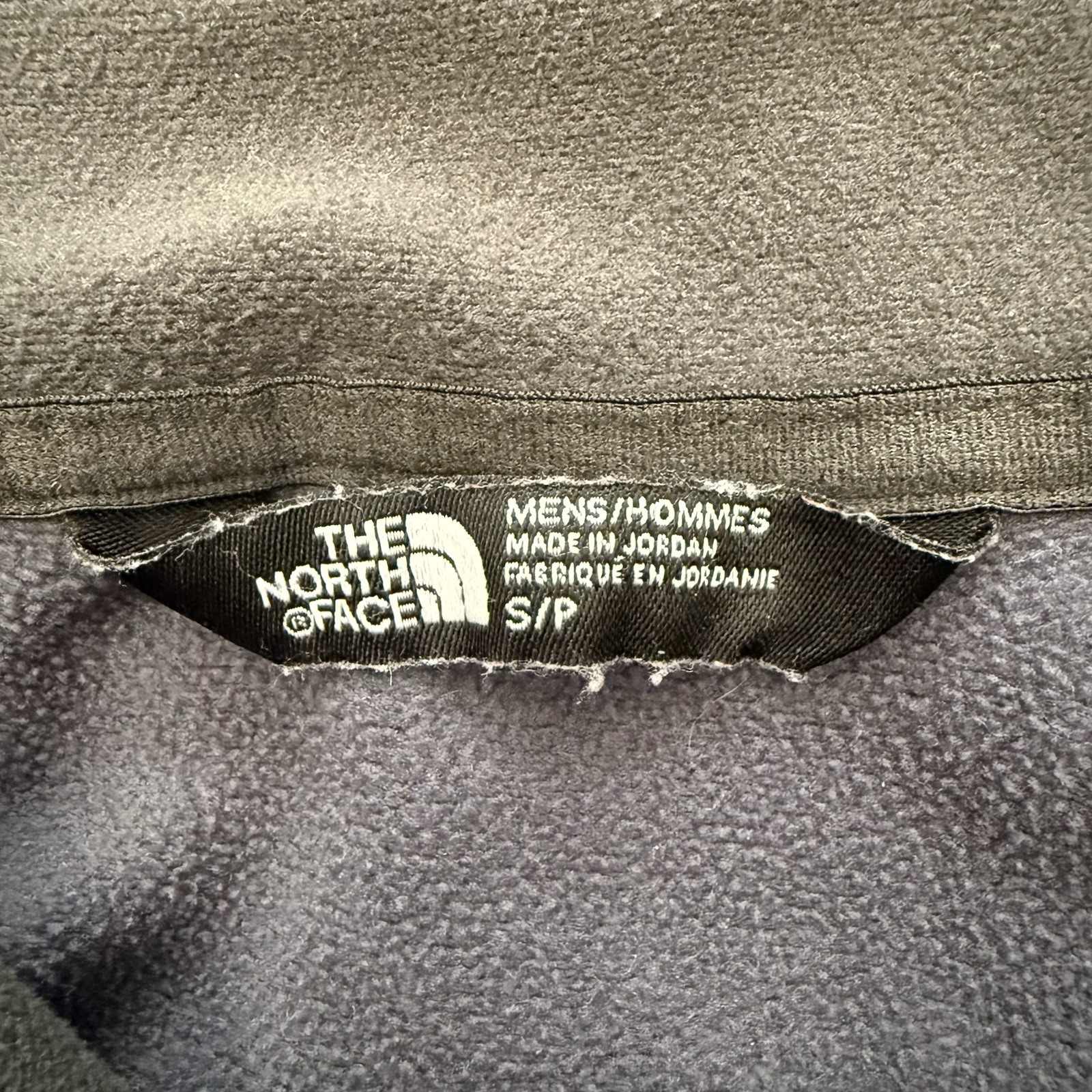 The North Face Activewear 1/4 Zip Pullover Mens Small Blue Cinder Print NF0A37JV gallery