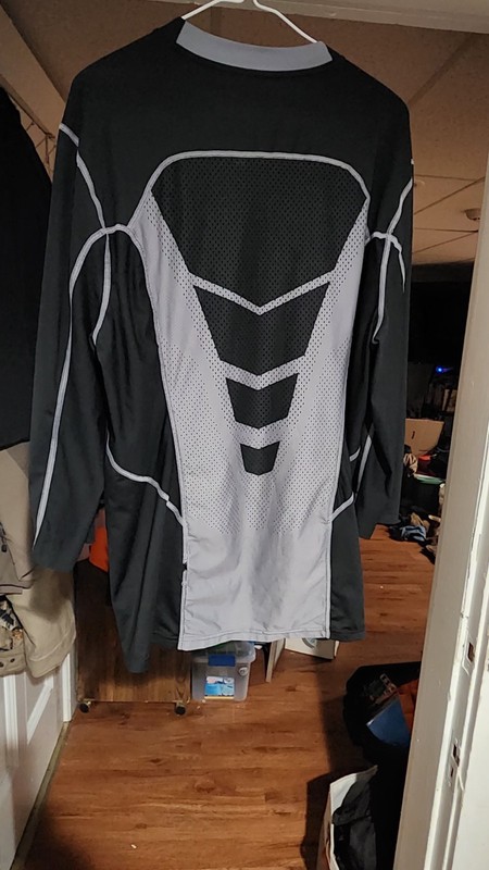 Nike HyperCool Elight Dri-Fit Pro Black&Silver 2-Tone 3/4 Slev Compression Shirt gallery