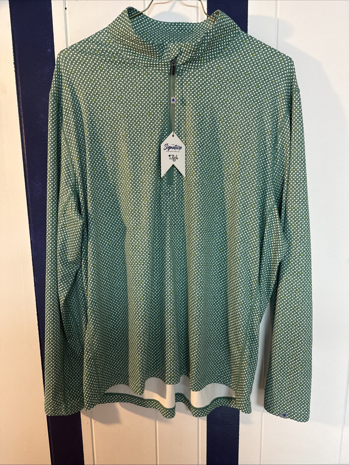 NEW 1764 Signature Collection Long Sleeve 1/4 Zip Active Wear Shirt Size XL gallery