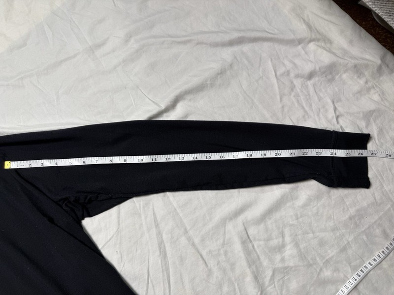 Under Armour Mens Black Long Sleeve Athletic Shirt Large Logo See Measurements gallery