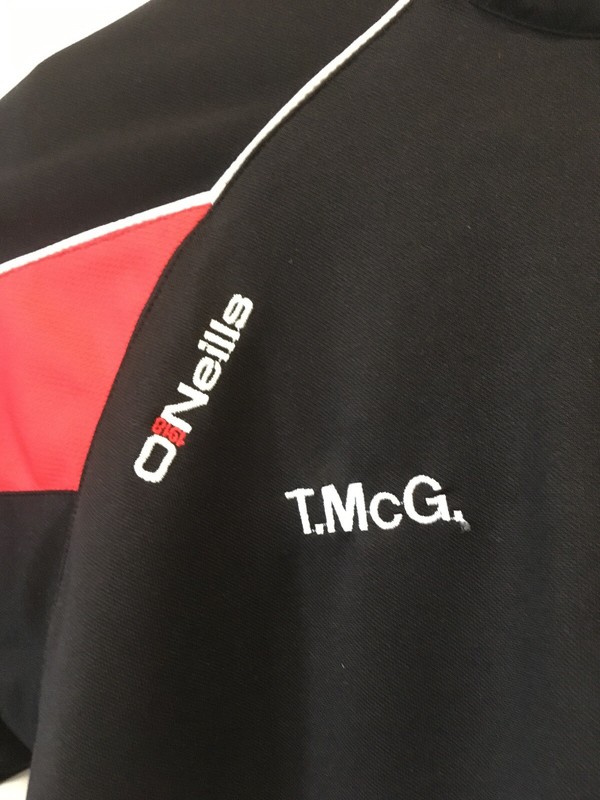 O'Neill's Cu Chulainns GAC Newcastle Jersey Men Black Red Size L Adjustable Hem gallery