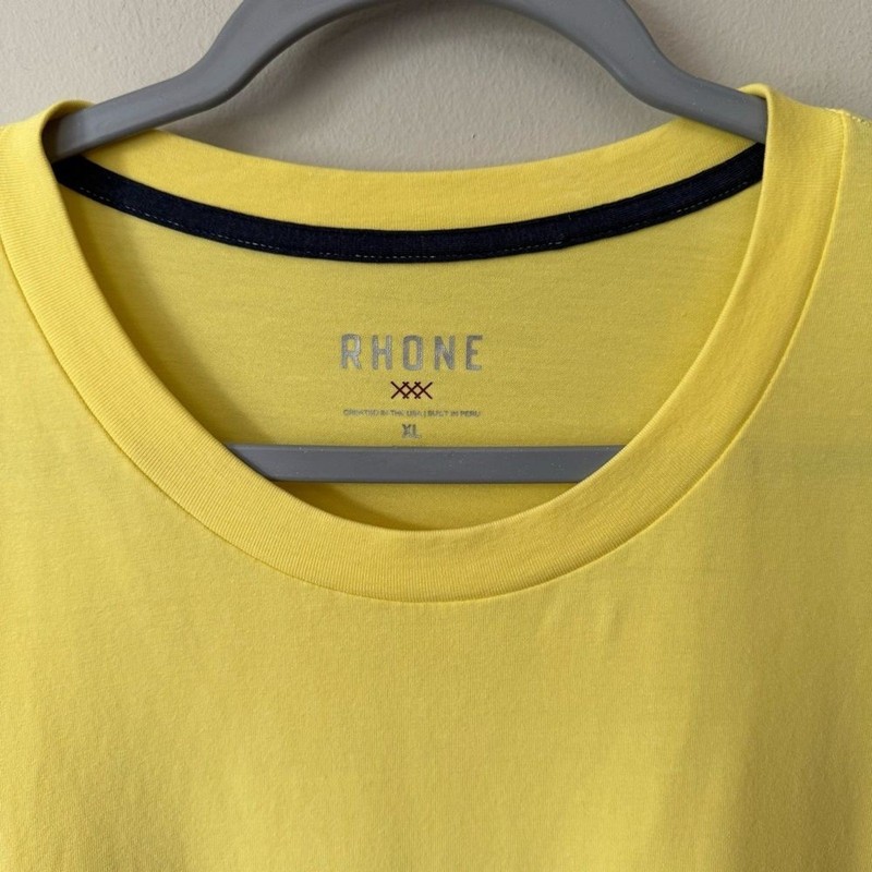 RHONE Reign Performance T Shirt Men's Size XL Light Yellow Gym Workout gallery