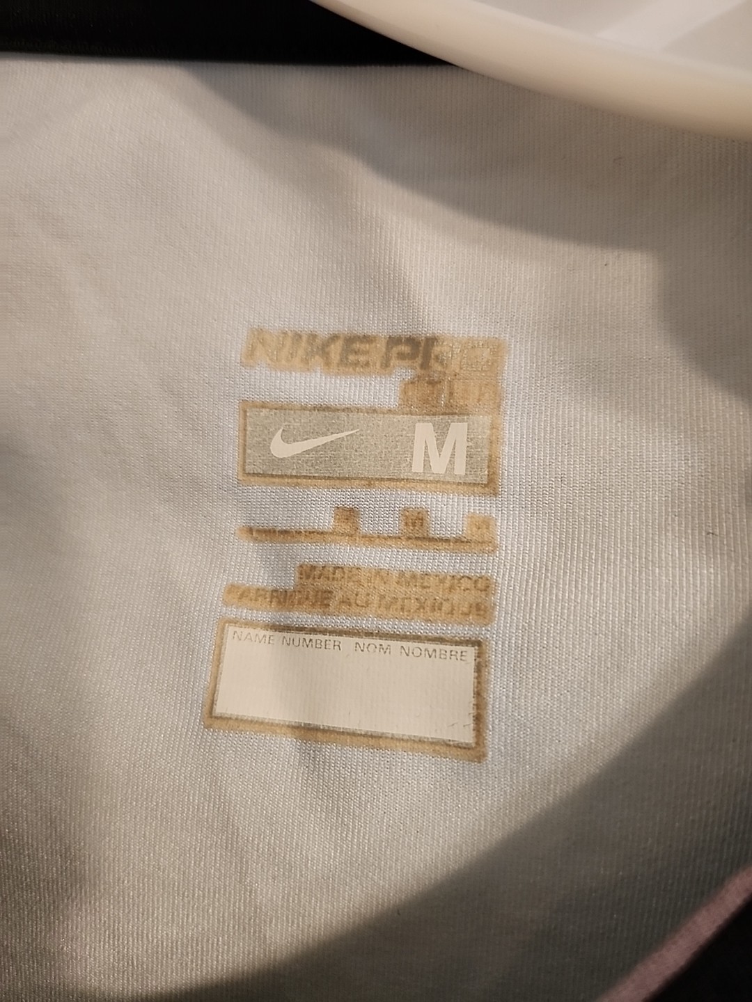 Men's M Nike Pro Elite Black And White Shirt gallery