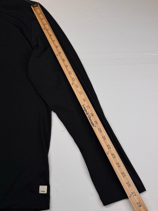 Vuori Current Tech Shirt Men's XL Black Long Sleeve Crew Neck Stretch Tee V1003 gallery