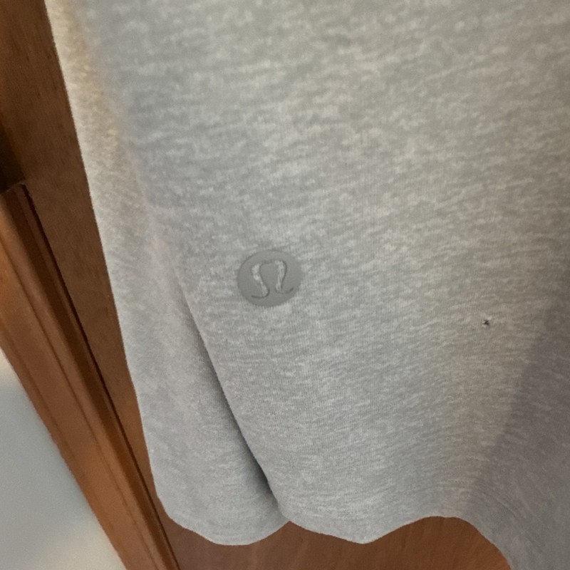 Lululemon Men's Gray 1/4 Zip Mock Neck Stretch Pullover Long Sleeve Size L gallery
