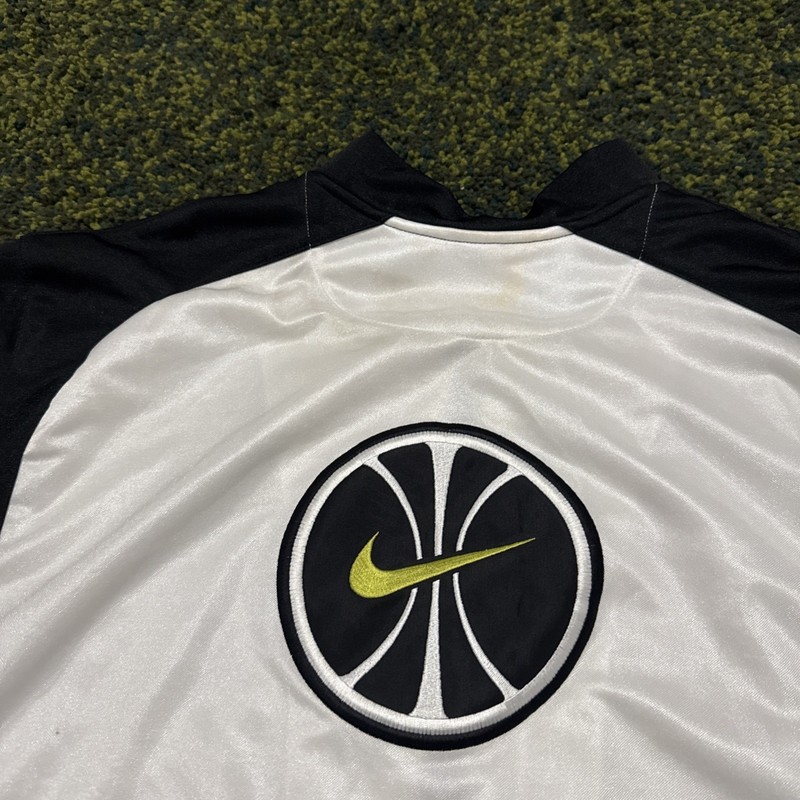 Vintage Nike Basketball Team Sports Full Zip Warm Up Shooting Shirt Mens Size XL gallery