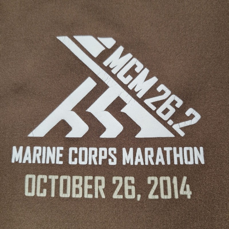 USMC Marine Corps Marathon Shirt Men Large Brown 2014 MCM Embroidered Stretch gallery